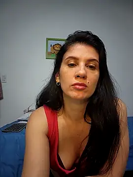 sashaaqueen online show from April 26, 2026, 3:48 am