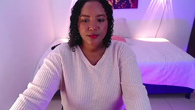 Bonnydopson07 online show from April 21, 2026, 1:28 pm