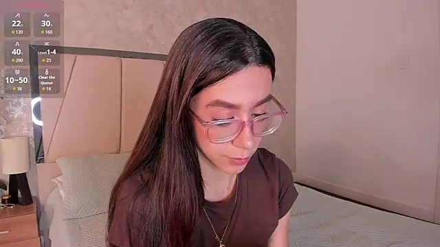 Snapshot of Arii_wilde chatting on June 19, 2026, 12:42 pm Arii wilde online show from June 19, 2026, 12:42 pm