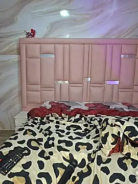 Snapshot of Sweetnahoxxx chatting on March 8, 2026, 2:04 am Sweetnahoxxx online show from March 8, 2026, 2:04 am