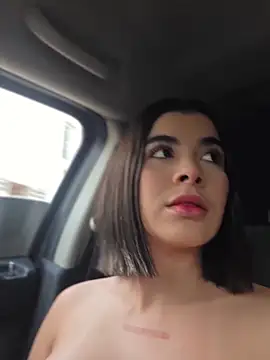 Snapshot of Sweetnahoxxx chatting on March 31, 2026, 10:54 pm Sweetnahoxxx online show from March 31, 2026, 10:54 pm