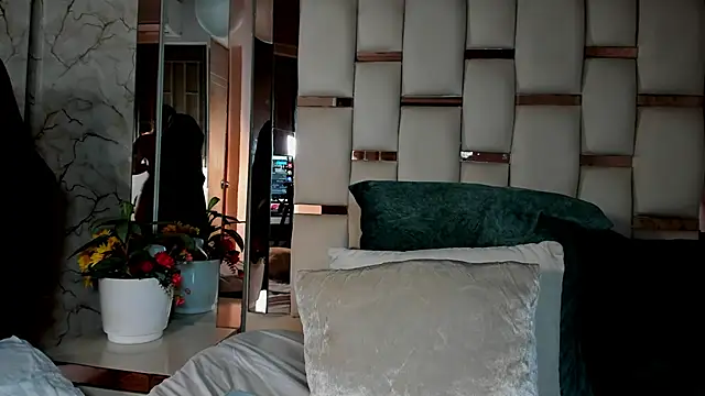 Snapshot of dulce_lyraa1 chatting on March 15, 2026, 8:04 pm dulce lyraa1 online show from March 15, 2026, 8:04 pm