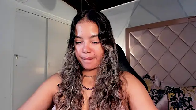 Snapshot of dulce_lyraa1 chatting on April 8, 2026, 4:12 am dulce lyraa1 online show from April 8, 2026, 4:12 am