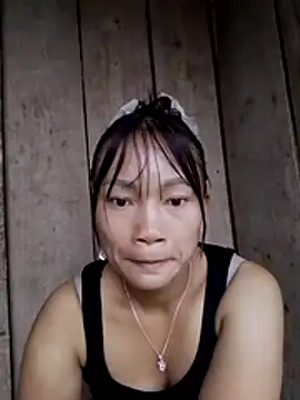 Snapshot of mami-rubi chatting on May 16, 2026, 10:41 pm mami-rubi online show from May 16, 2026, 10:41 pm