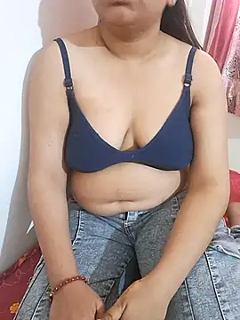 Snapshot of annu_singh0 chatting on February 24, 2026, 6:00 am annu singh0 online show from February 24, 2026, 6:00 am