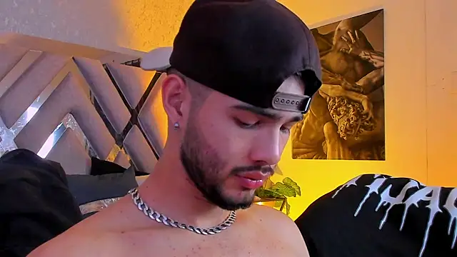 Vincentblack online show from April 10, 2026, 4:28 am