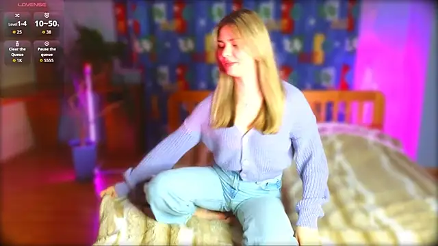 hornycharisma online show from March 17, 2026, 3:04 pm