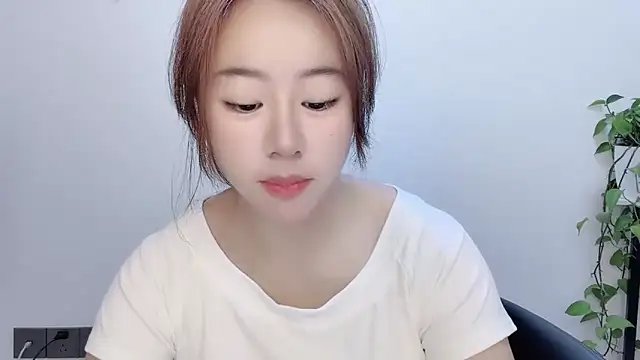 Baixi-01 online show from June 4, 2026, 4:40 am