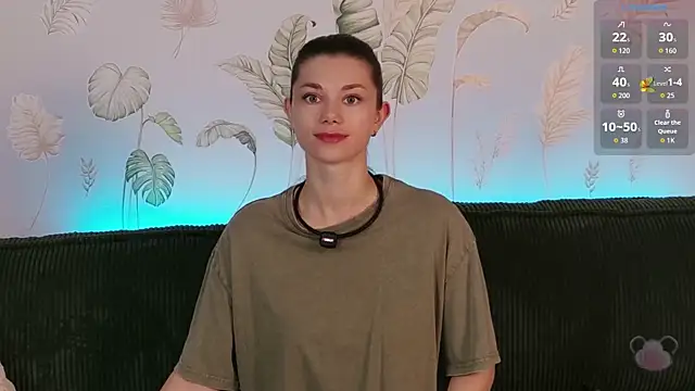Snapshot of _Eva_Vibe_ chatting on July 1, 2026, 7:43 am Eva Vibe online show from July 1, 2026, 7:43 am