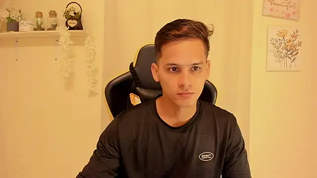 sexy andres01 online show from May 2, 2026, 7:30 pm