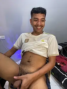 asian darlingcummersxXx online show from April 18, 2026, 7:56 am