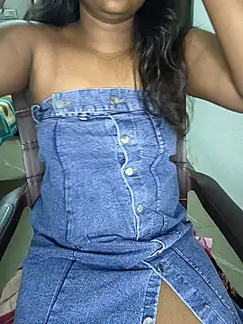 Snapshot of MISS_MADHURIBABY chatting on March 16, 2026, 11:03 am MISS MADHURIBABY online show from March 16, 2026, 11:03 am