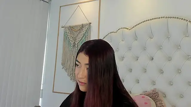 Sara funy online show from May 9, 2026, 11:37 am