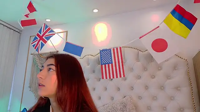Snapshot of Sara_funy chatting on June 25, 2026, 11:37 am Sara funy online show from June 25, 2026, 11:37 am