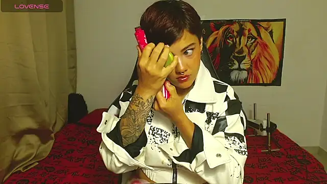 Divinejewel69 online show from March 29, 2026, 8:58 am