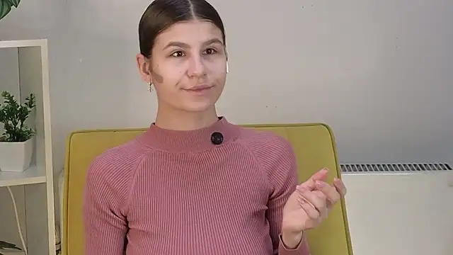 Snapshot of AnastaciaHazekamp chatting on February 27, 2026, 8:14 am AnastaciaHazekamp online show from February 27, 2026, 8:14 am