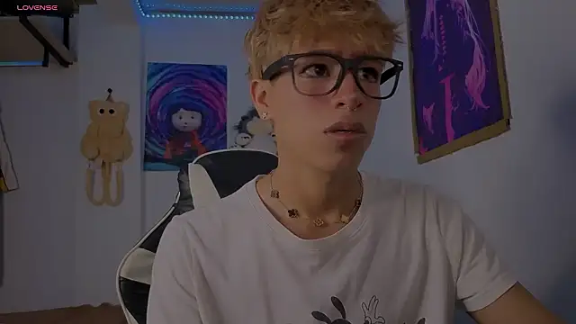 Snapshot of Ryan_sweet chatting on February 27, 2026, 4:45 am Ryan sweet online show from February 27, 2026, 4:45 am