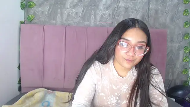 anyela donecm online show from May 25, 2026, 7:42 pm