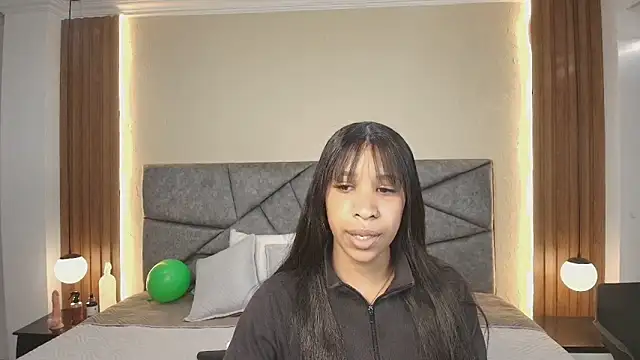 Snapshot of ShayMilleer chatting on May 25, 2026, 11:38 am ShayMilleer online show from May 25, 2026, 11:38 am