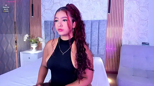Snapshot of SofiiCruz chatting on May 29, 2026, 7:23 pm SofiiCruz online show from May 29, 2026, 7:23 pm