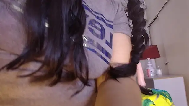 Snapshot of Assly_Love chatting on March 7, 2026, 7:44 pm Assly Love online show from March 7, 2026, 7:44 pm