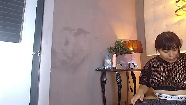 Snapshot of Assly_Love chatting on March 15, 2026, 4:40 am Assly Love online show from March 15, 2026, 4:40 am