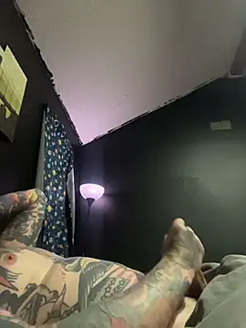 Snapshot of Robrotten chatting on February 27, 2026, 5:51 am Robrotten online show from February 27, 2026, 5:51 am