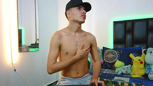 Dereek Hot online show from May 13, 2026, 6:55 am
