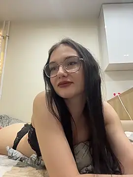 PamelaRuis69 online show from March 11, 2026, 11:44 pm