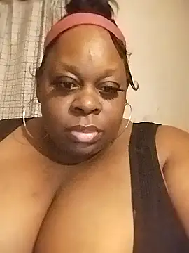Pinkchocolatebbw online show from March 17, 2026, 3:22 am
