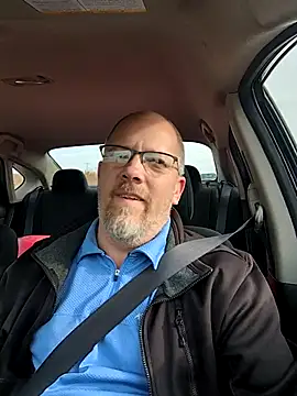 Snapshot of WorthingtonM3 chatting on March 4, 2026, 9:21 pm WorthingtonM3 online show from March 4, 2026, 9:21 pm