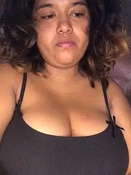 Snapshot of emi_li82 chatting on March 6, 2026, 6:15 pm emi li82 online show from March 6, 2026, 6:15 pm