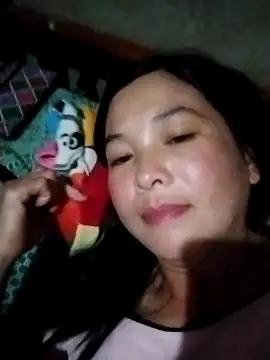 Snapshot of rinrin7700 chatting on March 12, 2026, 1:17 pm rinrin7700 online show from March 12, 2026, 1:17 pm