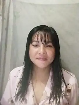 Snapshot of rinrin7700 chatting on April 4, 2026, 1:08 pm rinrin7700 online show from April 4, 2026, 1:08 pm