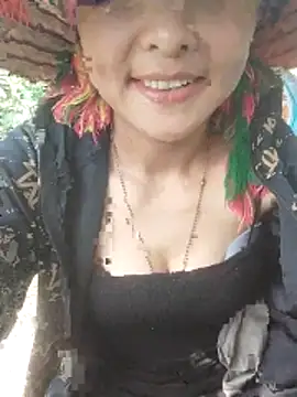 Snapshot of rinrin7700 chatting on April 11, 2026, 3:11 am rinrin7700 online show from April 11, 2026, 3:11 am