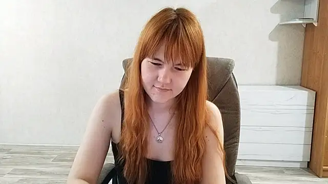 Snapshot of DinaFirebird chatting on April 16, 2026, 6:25 am DinaFirebird online show from April 16, 2026, 6:25 am