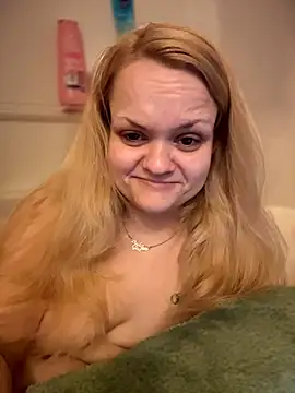 Snapshot of DaddysLakieBaby chatting on March 22, 2026, 7:23 am DaddysLakieBaby online show from March 22, 2026, 7:23 am