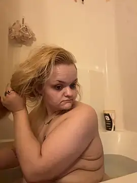 Snapshot of DaddysLakieBaby chatting on March 25, 2026, 5:46 am DaddysLakieBaby online show from March 25, 2026, 5:46 am