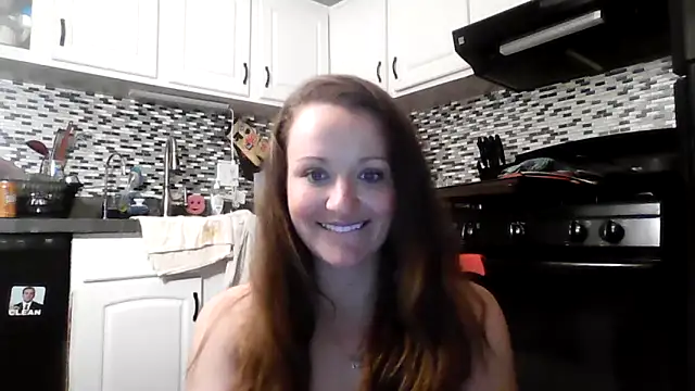 Snapshot of thenakedtrainer69 chatting on April 22, 2026, 5:25 pm thenakedtrainer69 online show from April 22, 2026, 5:25 pm