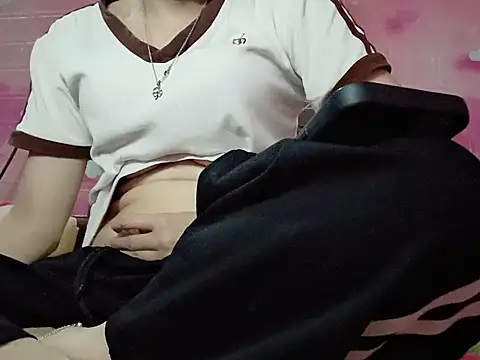 Snapshot of Angela203 chatting on February 28, 2026, 11:55 am Angela203 online show from February 28, 2026, 11:55 am