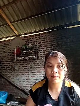 Snapshot of Linhna20 chatting on March 2, 2026, 7:37 am Linhna20 online show from March 2, 2026, 7:37 am