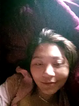 Linhna20 online show from April 1, 2026, 2:23 am