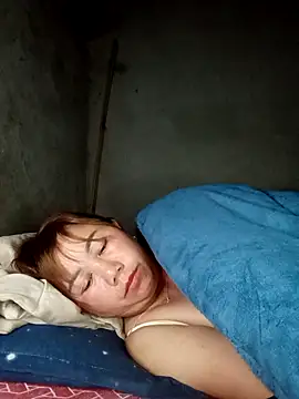 Snapshot of lyly_sexx chatting on March 6, 2026, 2:35 pm lyly sexx online show from March 6, 2026, 2:35 pm