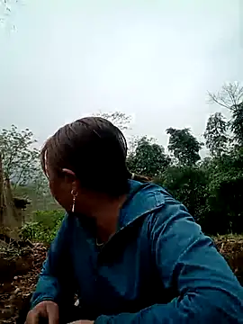 Snapshot of lyly_sexx chatting on March 11, 2026, 2:39 am lyly sexx online show from March 11, 2026, 2:39 am