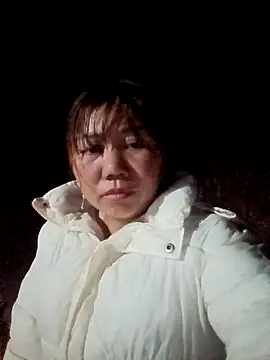 Snapshot of lyly_sexx chatting on March 13, 2026, 12:45 pm lyly sexx online show from March 13, 2026, 12:45 pm