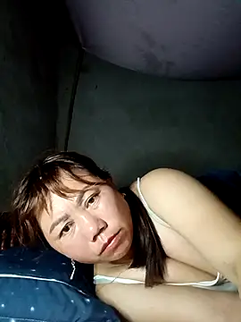 Snapshot of lyly_sexx chatting on April 3, 2026, 7:01 pm lyly sexx online show from April 3, 2026, 7:01 pm