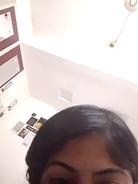 tanishaww online show from March 10, 2026, 11:04 am