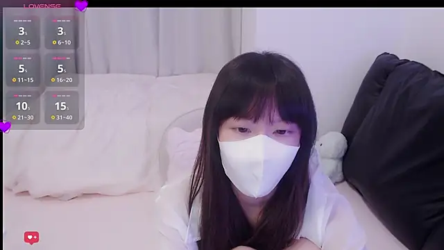 Snapshot of AiIris1 chatting on April 8, 2026, 12:27 pm AiIris1 online show from April 8, 2026, 12:27 pm