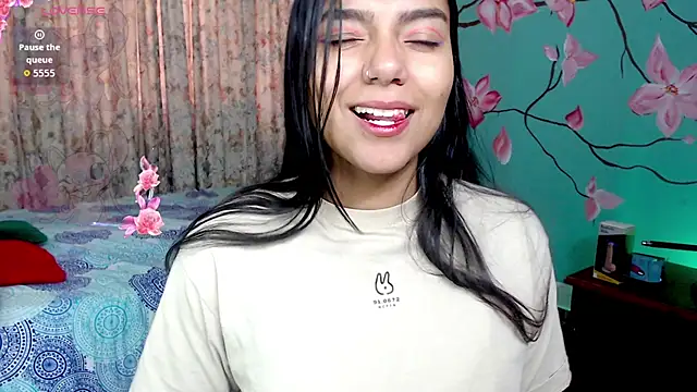 NoelleVireaux online show from February 28, 2026, 12:06 pm