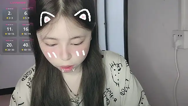 Snapshot of F-Yihao chatting on March 6, 2026, 5:04 am F-Yihao online show from March 6, 2026, 5:04 am